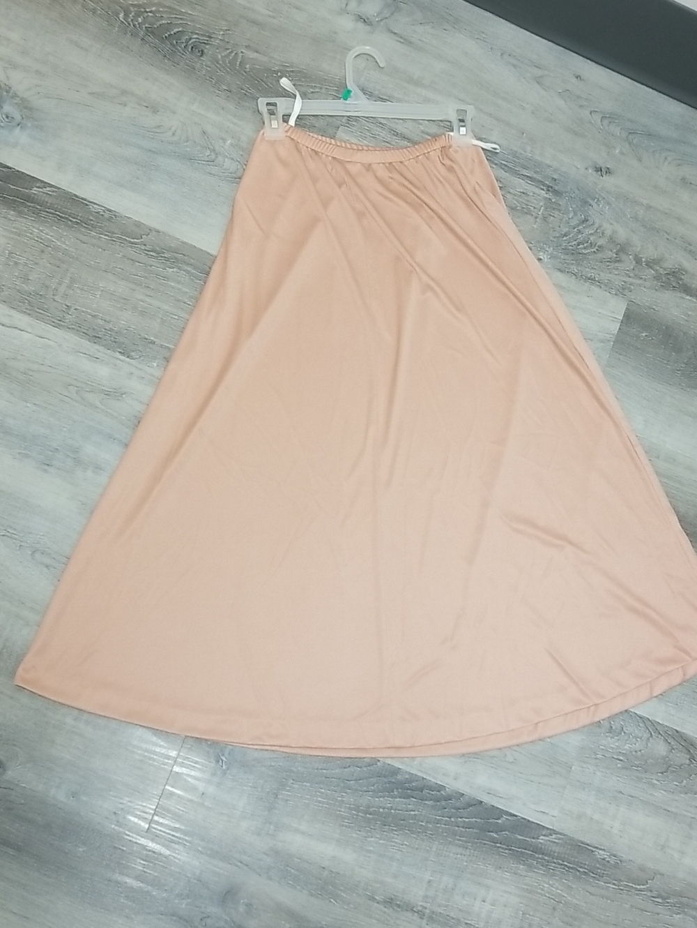 Vintage 70s Women’s Peach Midi Skirt - Lightweight A-Line